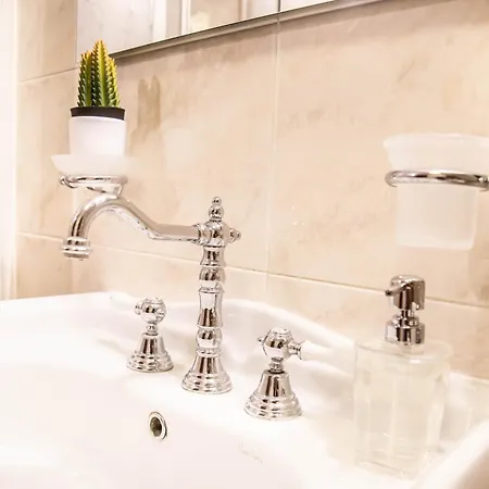 Апартаменты Manno 81 - Charming Historic *