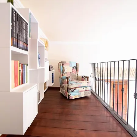 Manno 81 - Charming Historic *