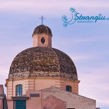 Manno 81 - Charming Historic Appartement